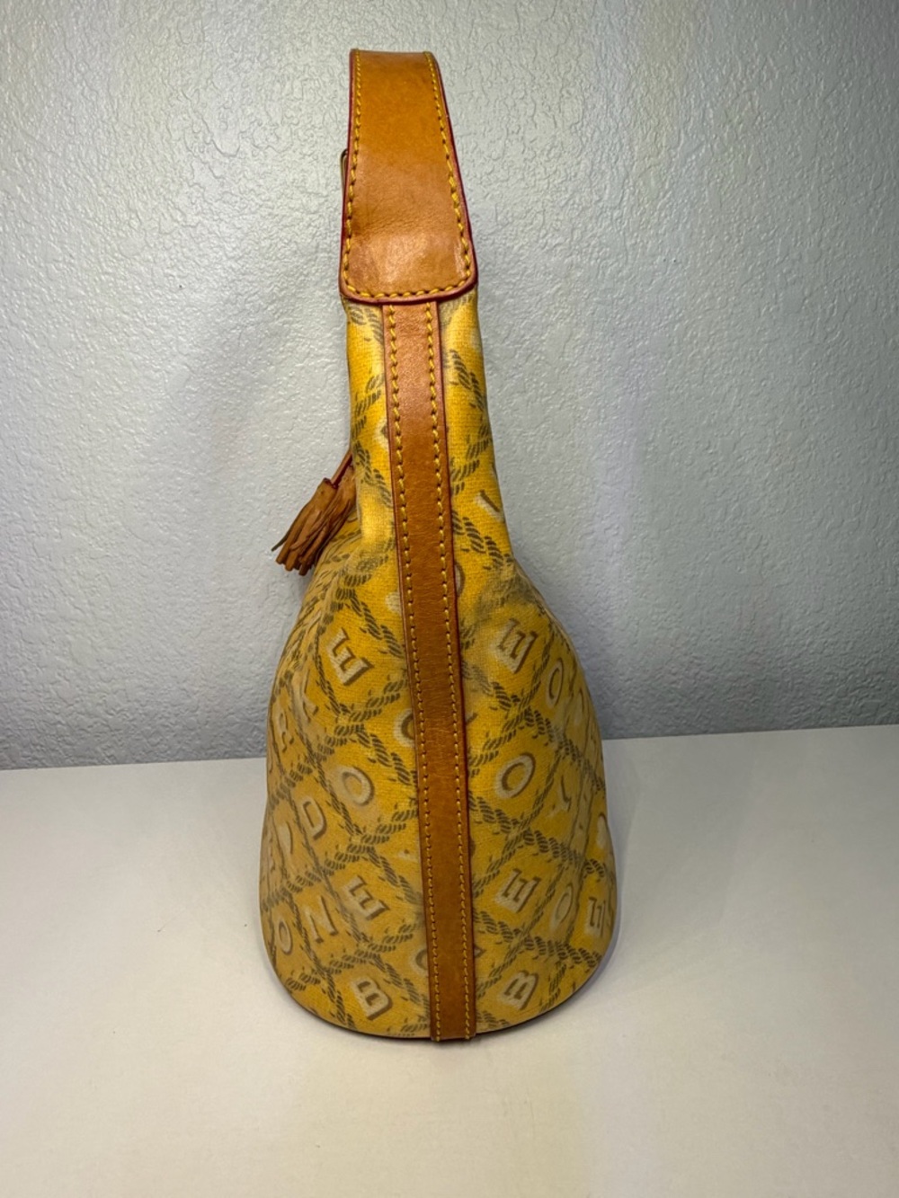 Vintage Dooney & Bourke Yellow Signature Hobo with Red/ Tan Trim - Picture 7 of 10
